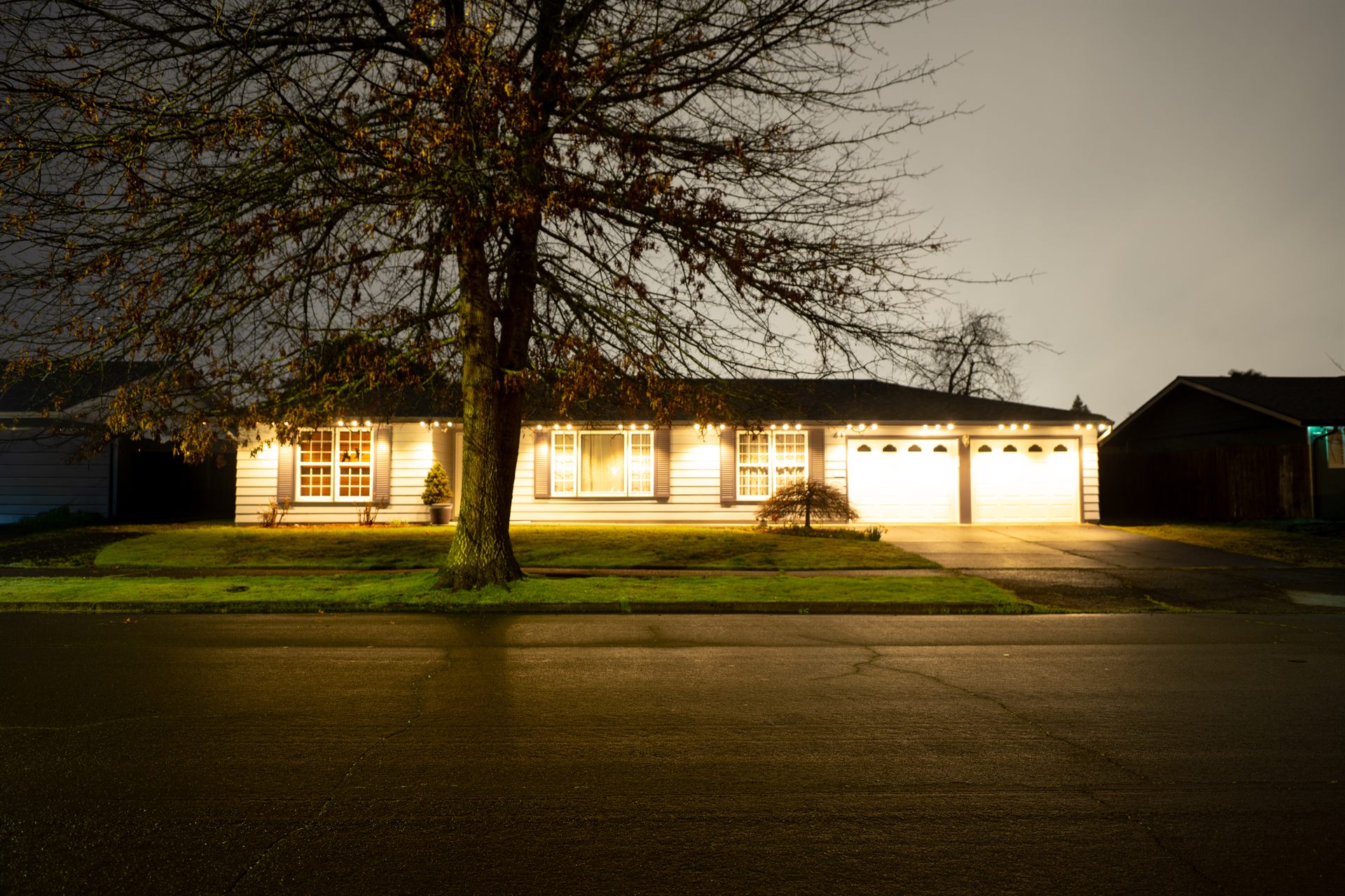 Warm white Gene house